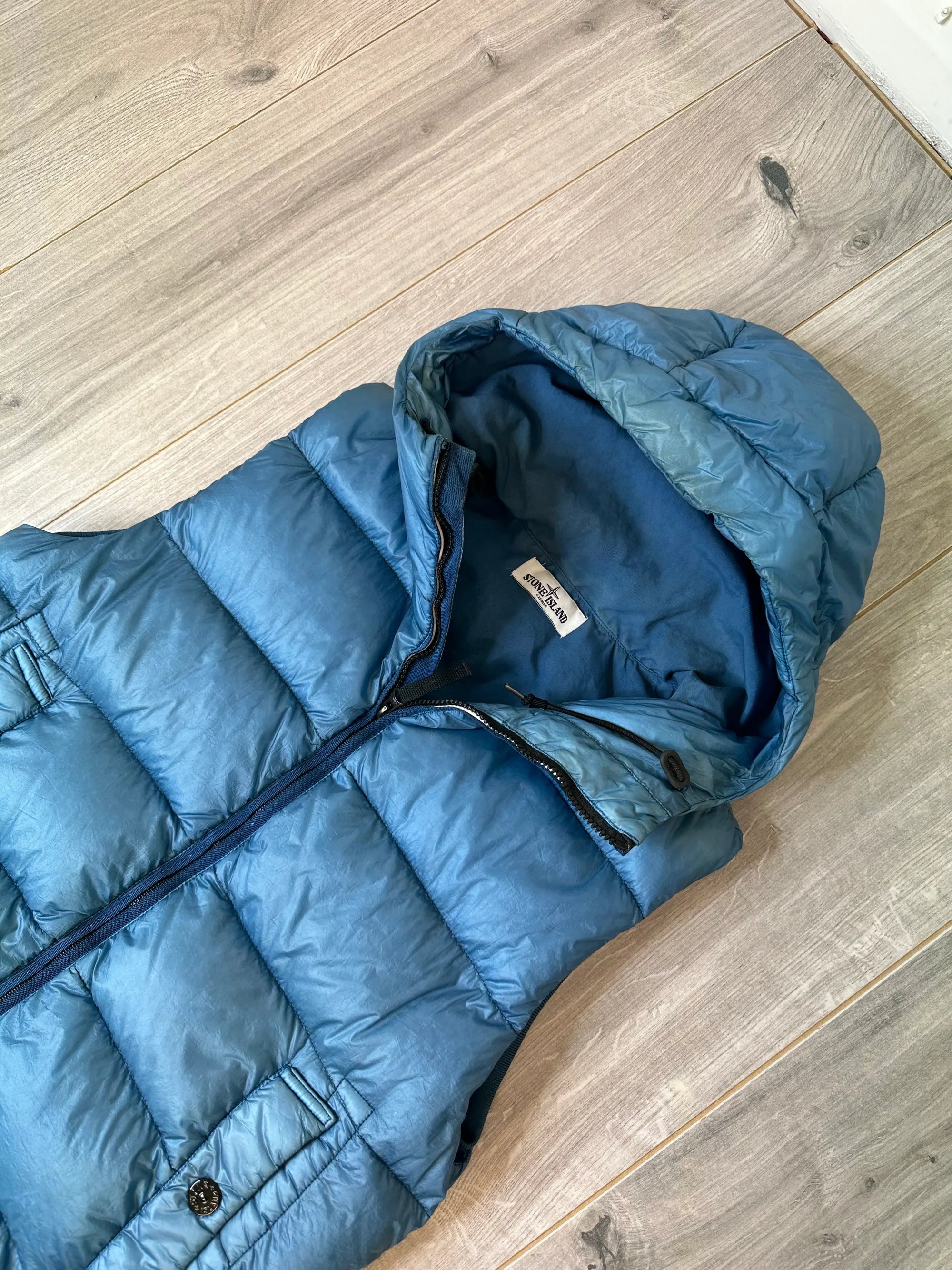 stone island gilet