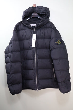 Stone Island Black Seamless Tunnel Down Jacket