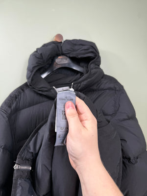 Stone Island Black Seamless Tunnel Down Jacket