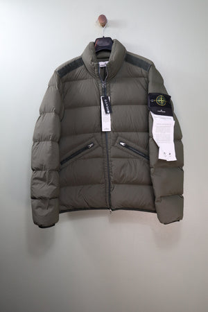 Stone Island Khaki Seamless Tunnel Down Jacket