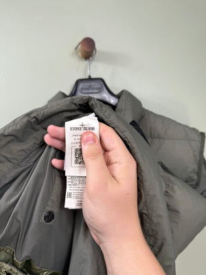 Stone Island Green Naslan Light Watro Down Gilet