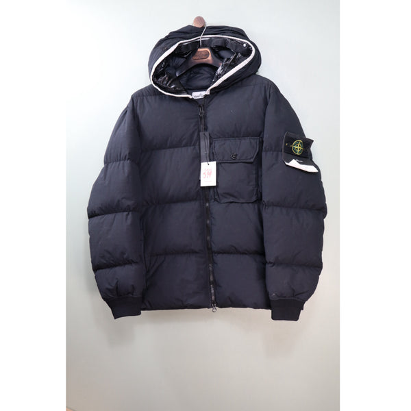 6102EC2D-8C9C-4BCE-B17F-