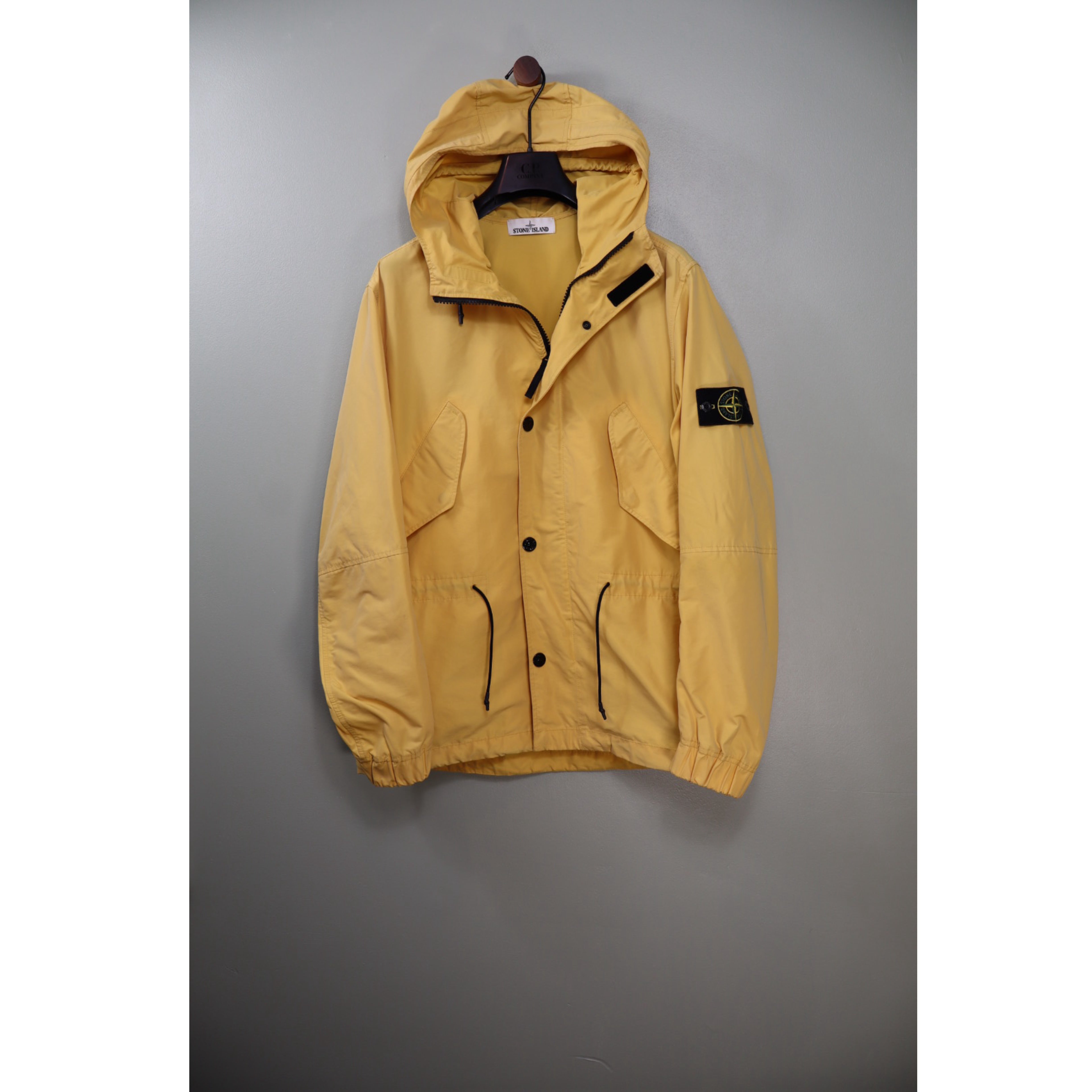 D0DD26AC-5E8D-48F8-A3BE-